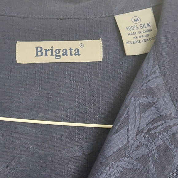 Brigata 100% silk shirt , short sleeve - Picture 3 of 6